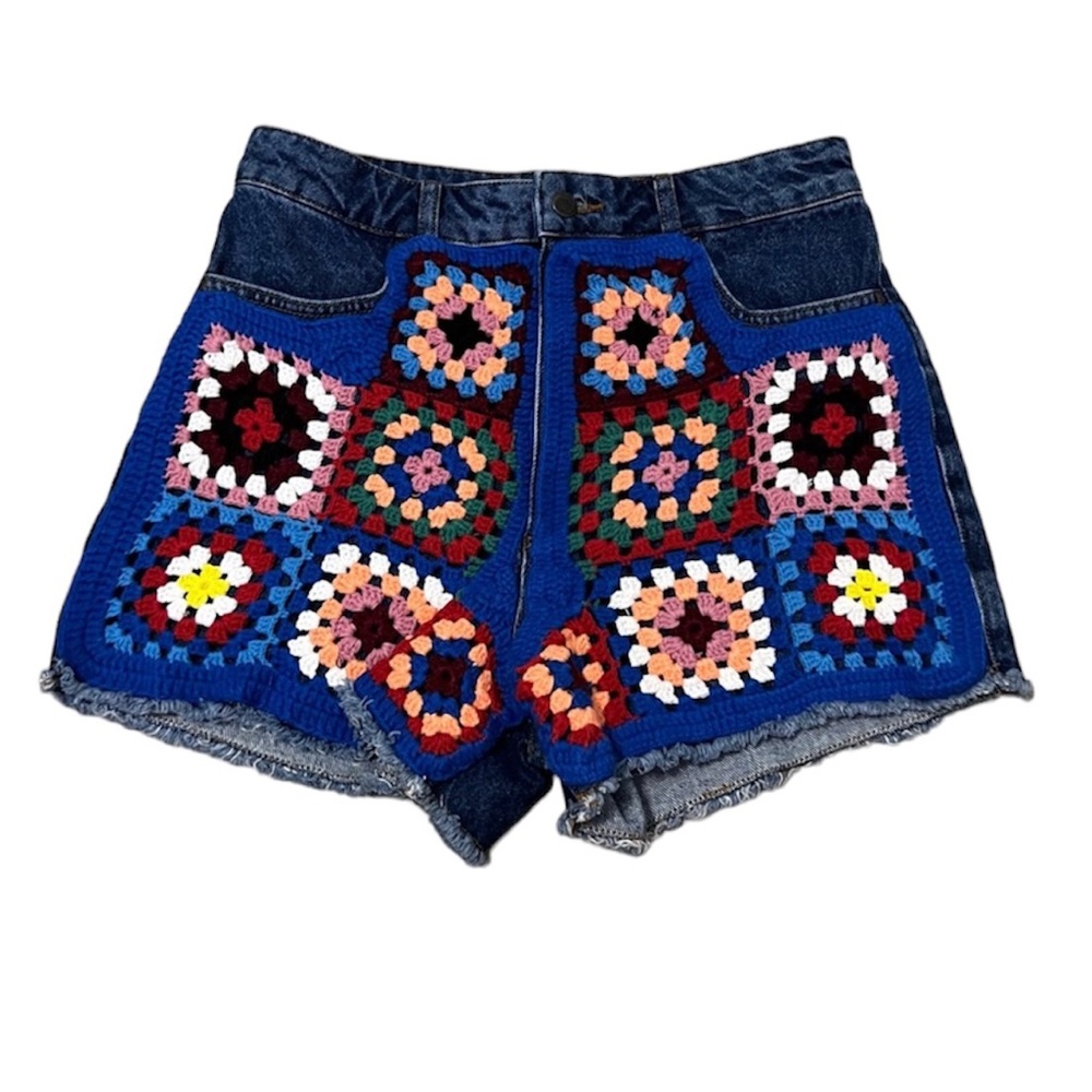 Anthropologie x Farm Rio Crochet Denim Shorts Size 30 *NWT* - Picture 2 of 7